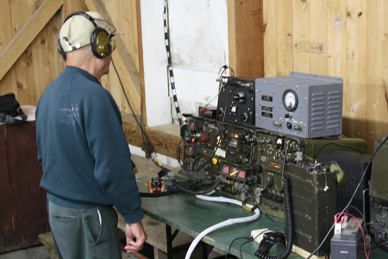 IMG_0973.JPG - Ted, W3PWW at the Gilbert base station.